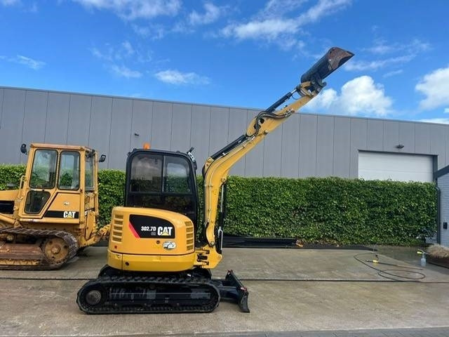 Mini excavator Kubota U 27-4: picture 21