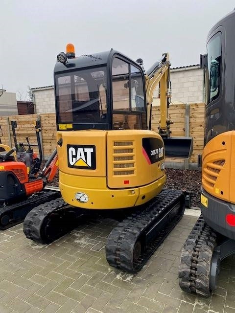 Mini excavator Kubota U 27-4: picture 23