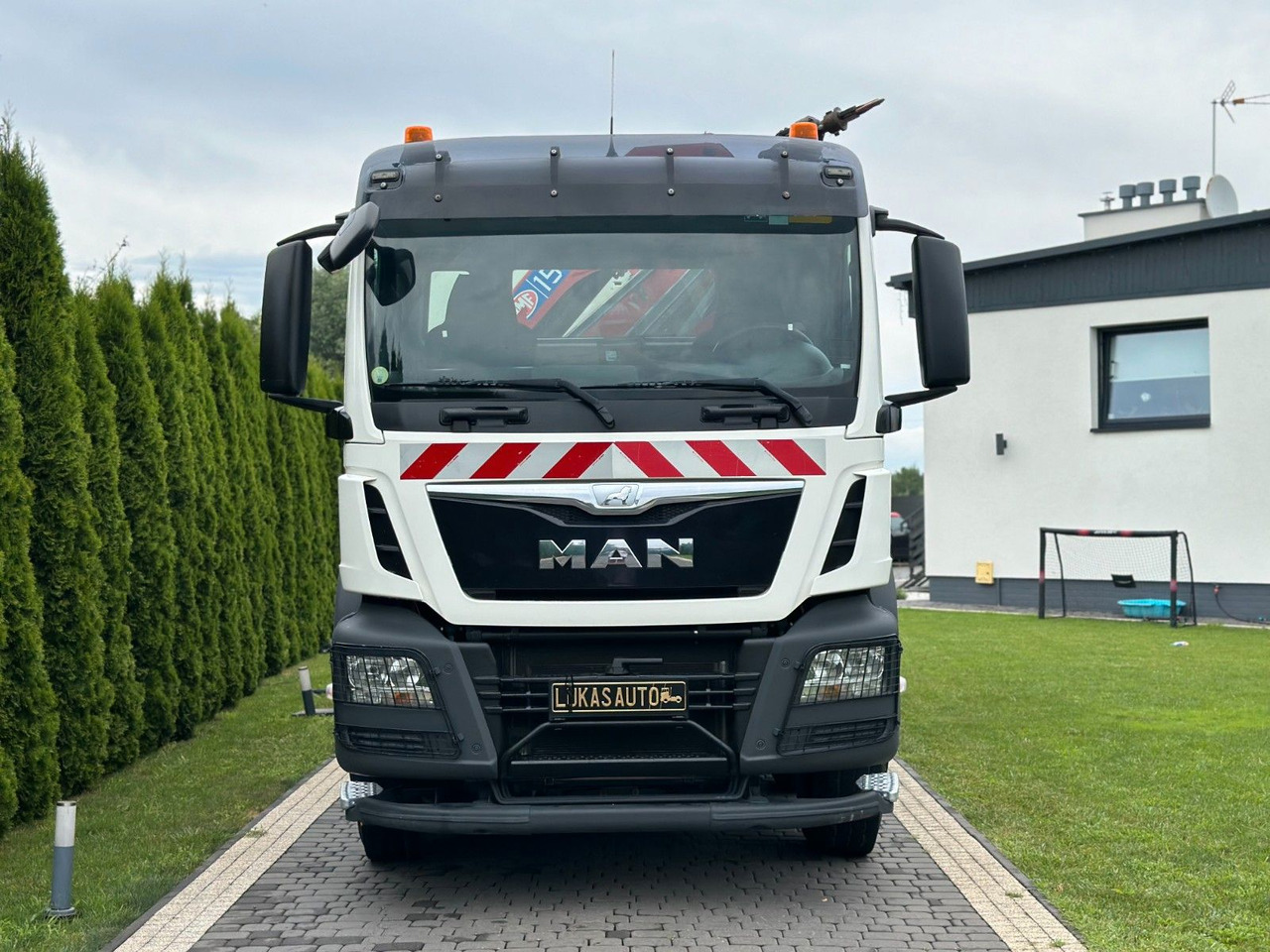 MAN TGS 440 / 8x4 /CRANE HMF 1530/ TIPPER - Crane truck: picture 3 MAN TGS 440 / 8x4 /CRANE HMF 1530/ TIPPER - Crane truck: picture 3