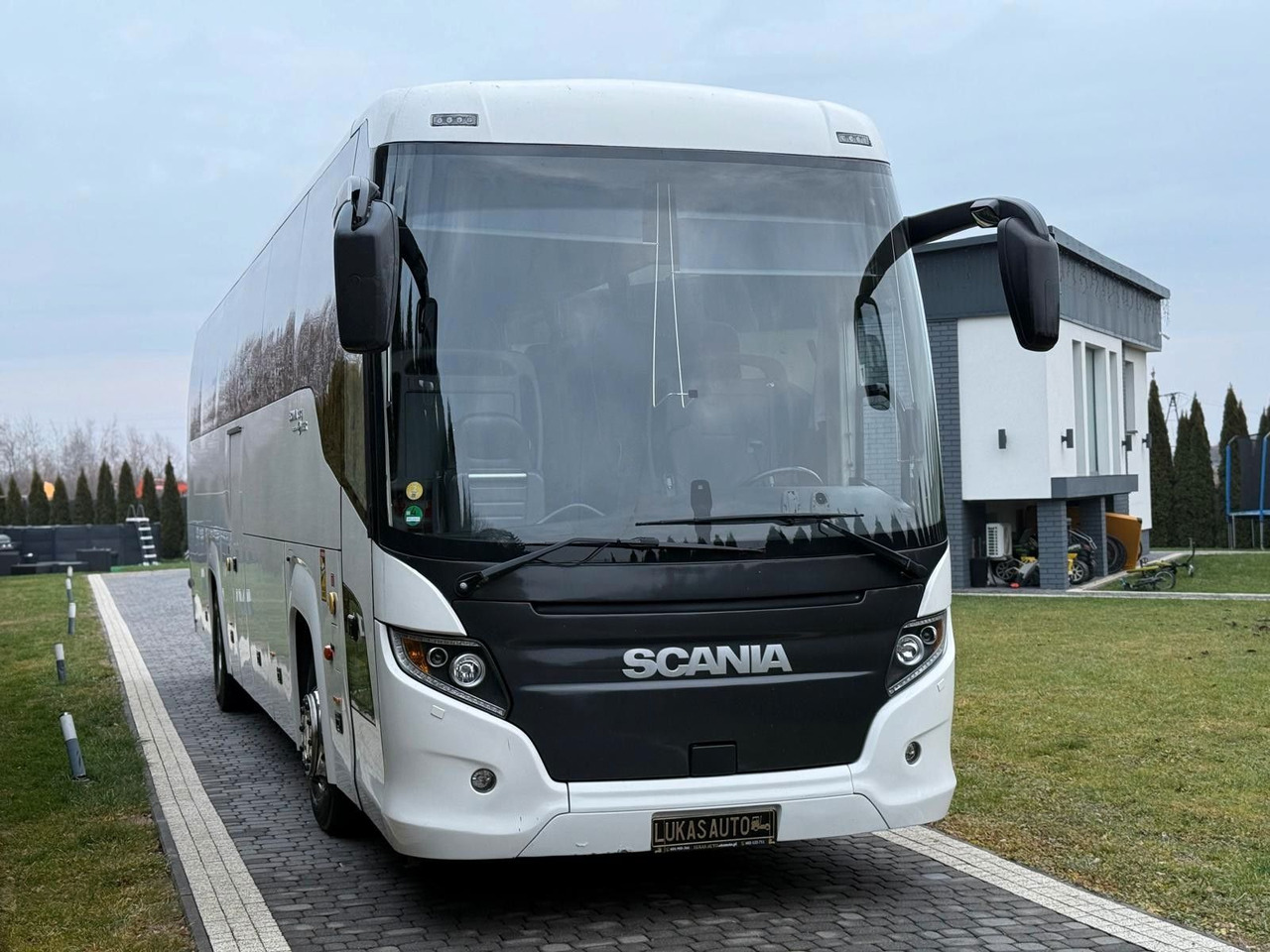 Scania TOURING HD HIGER - Coach: picture 1 Scania TOURING HD HIGER - Coach: picture 1