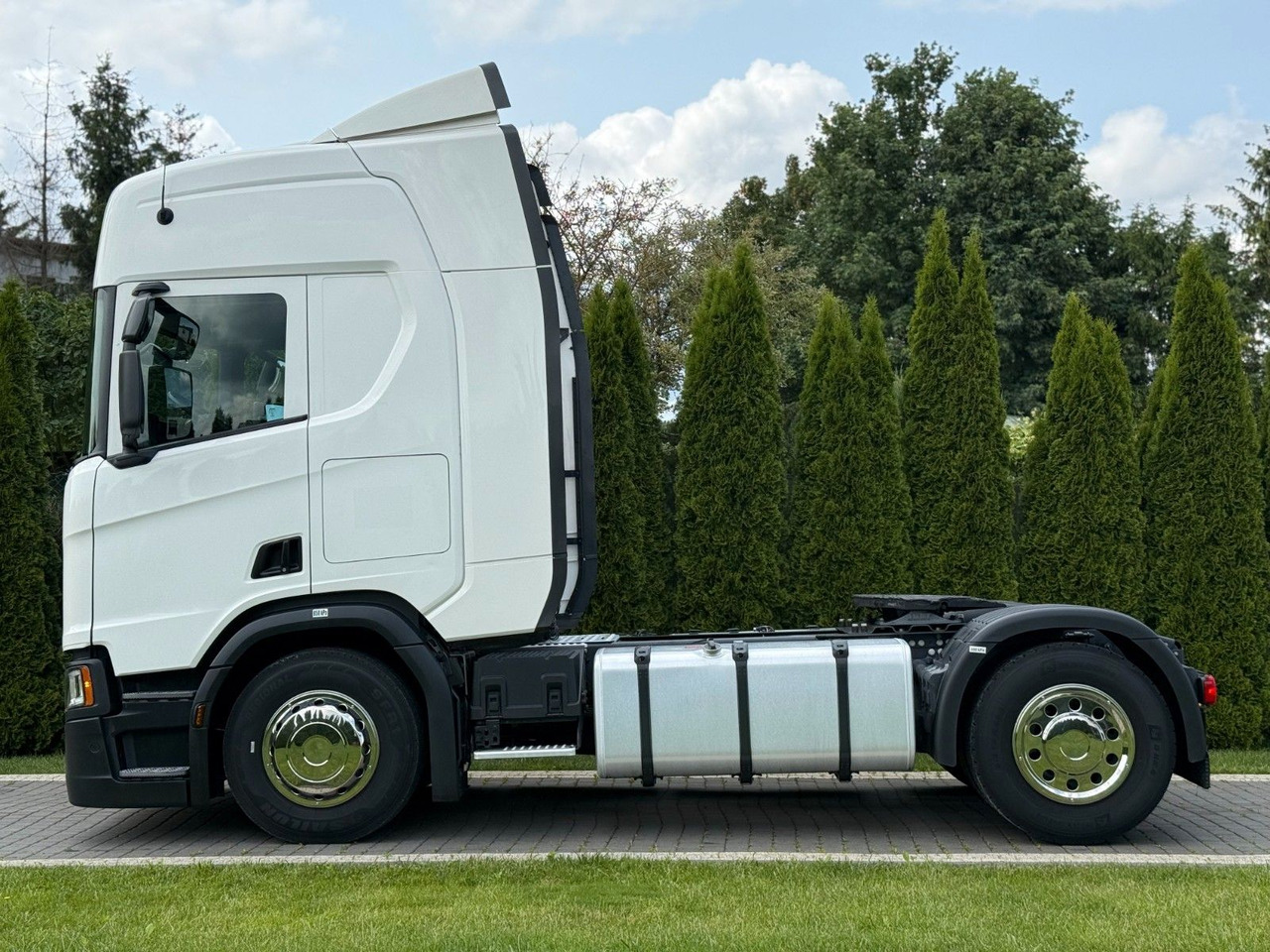 Scania R450 RETARDER PARK COOL - Tractor unit: picture 4 Scania R450 RETARDER PARK COOL - Tractor unit: picture 4