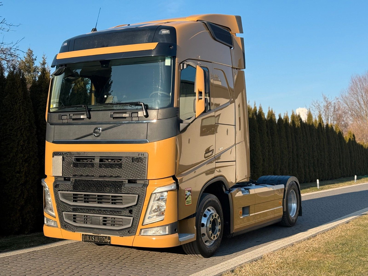 Volvo FH 460 PARK COOL FRIGDE - Tractor unit: picture 1 Volvo FH 460 PARK COOL FRIGDE - Tractor unit: picture 1