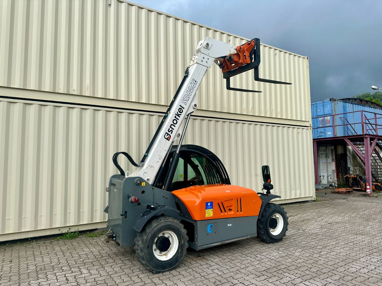 Faresin-Snorkel SR626E / Electric / 2021 BJ / 6M - Telescopic handler: picture 3 Faresin-Snorkel SR626E / Electric / 2021 BJ / 6M - Telescopic handler: picture 3