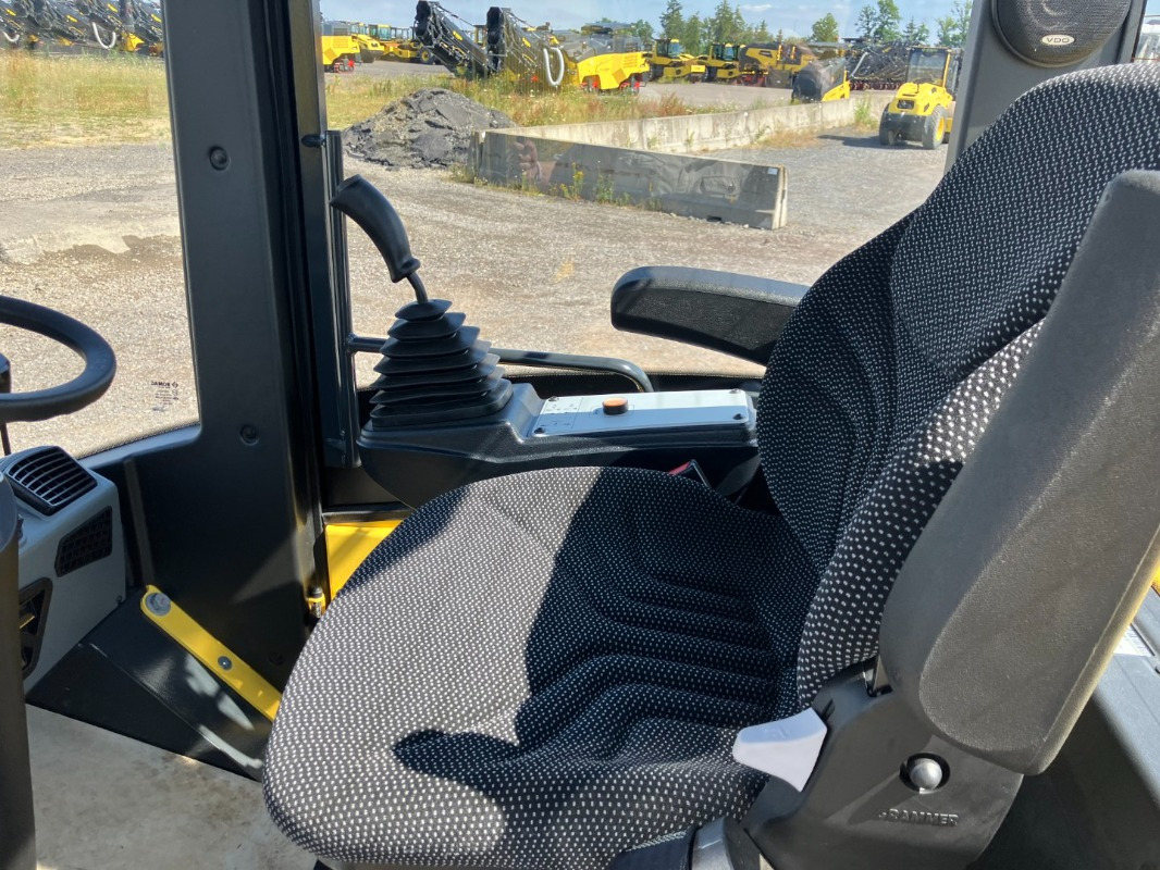 Roller BOMAG DE BW 11 RH-5  Stage V/Tier 4f: picture 12