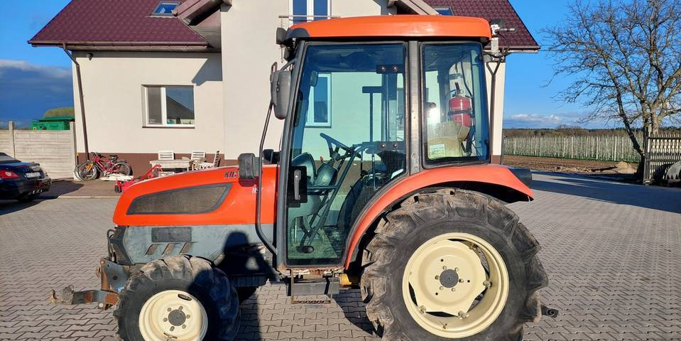 Kioti EX50 HST 50KM klimatyzacja przedni TUZ - Farm tractor: picture 1 Kioti EX50 HST 50KM klimatyzacja przedni TUZ - Farm tractor: picture 1