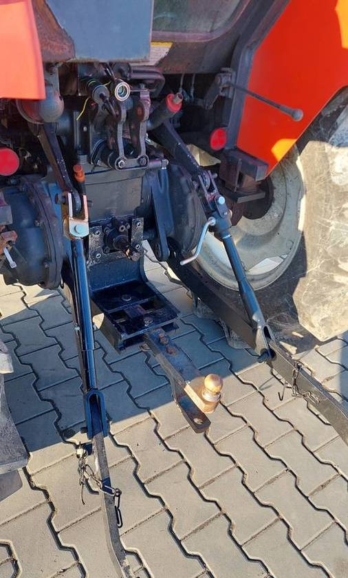 Farm tractor Kioti EX50 HST 50KM klimatyzacja przedni TUZ: picture 9 Farm tractor Kioti EX50 HST 50KM klimatyzacja przedni TUZ: picture 9