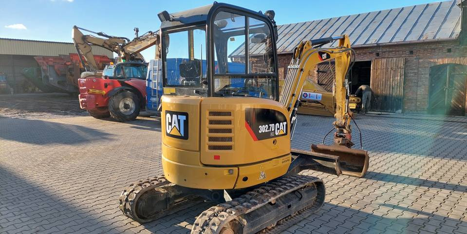 Leasing of Minikoparka Caterpillar CAT 302.7D CR Minikoparka Caterpillar CAT 302.7D CR: picture 6 Leasing of Minikoparka Caterpillar CAT 302.7D CR Minikoparka Caterpillar CAT 302.7D CR: picture 6