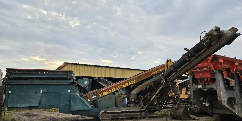 Przesiewacz mobilny Powerscreen Chieftain 1400 rozdrabniacz wibrokrata - Screener: picture 1 Przesiewacz mobilny Powerscreen Chieftain 1400 rozdrabniacz wibrokrata - Screener: picture 1