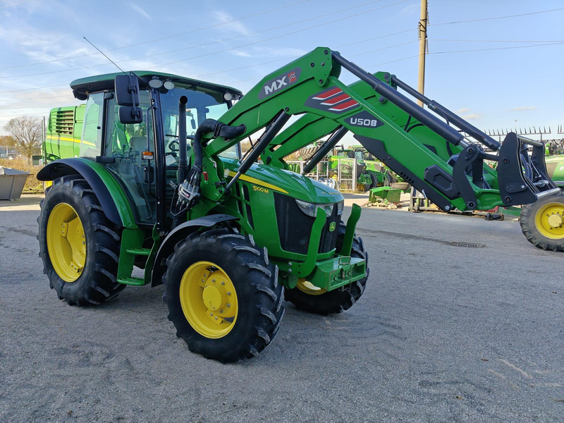 John Deere 5100M - Farm tractor: picture 1 John Deere 5100M - Farm tractor: picture 1