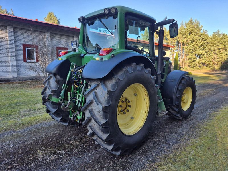 John Deere 6830 - Farm tractor: picture 3 John Deere 6830 - Farm tractor: picture 3