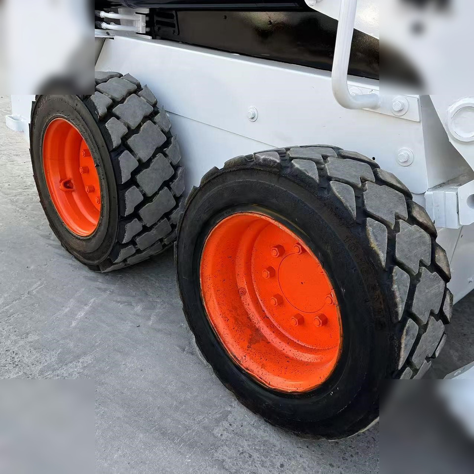 Skid steer loader BOBCAT S160: picture 6