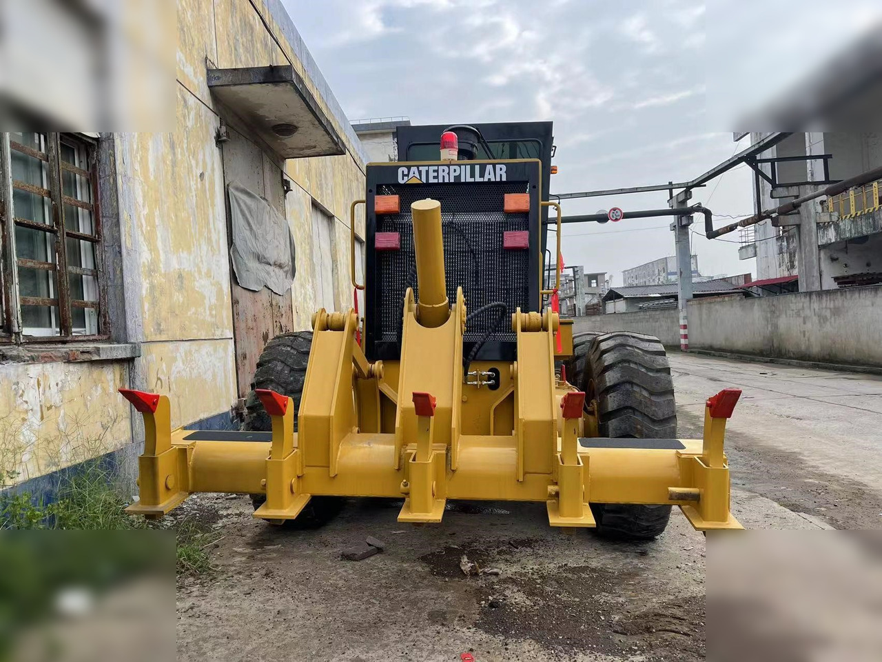 CATERPILLAR 140H - Grader: picture 2 CATERPILLAR 140H - Grader: picture 2