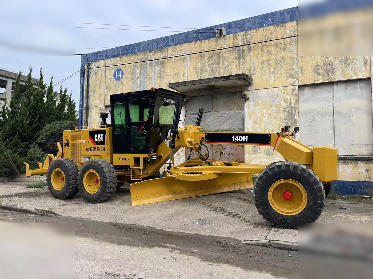CATERPILLAR 140H - Grader: picture 4 CATERPILLAR 140H - Grader: picture 4
