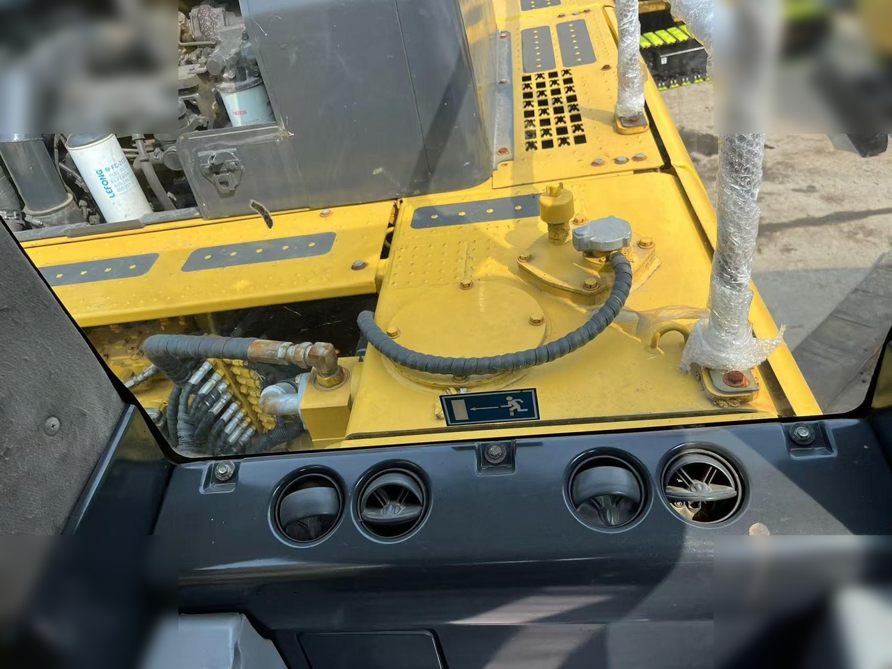 CATERPILLAR 312D2 GC - Crawler excavator: picture 5 CATERPILLAR 312D2 GC - Crawler excavator: picture 5