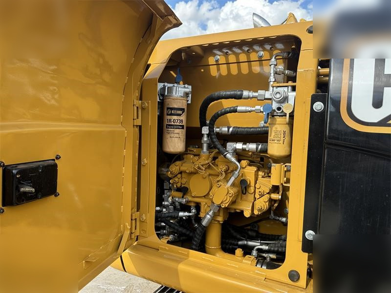 Crawler excavator CATERPILLAR 313D2: picture 7