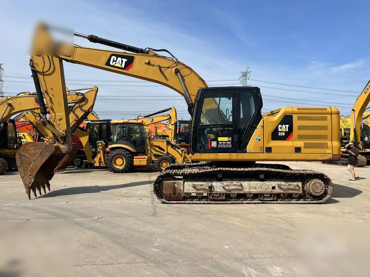 CATERPILLAR 320 - Crawler excavator: picture 1 CATERPILLAR 320 - Crawler excavator: picture 1