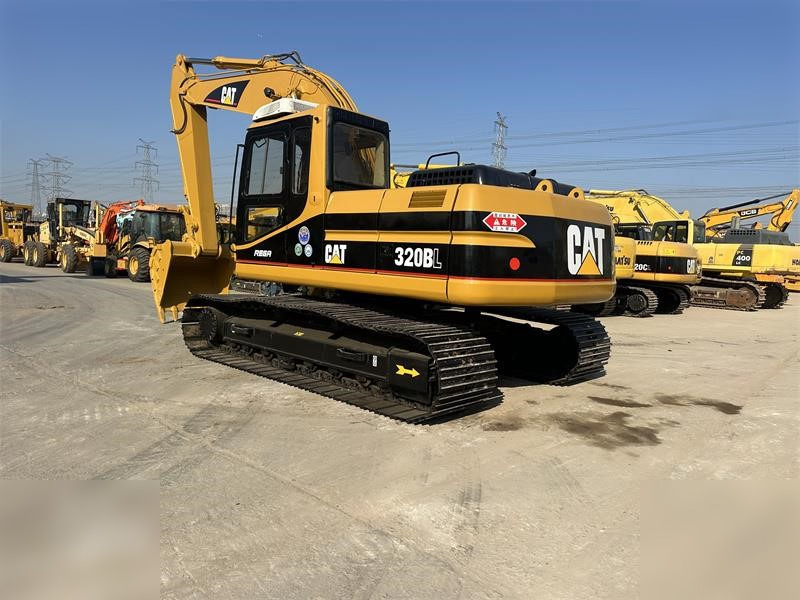 CATERPILLAR 320BL - Crawler excavator: picture 2 CATERPILLAR 320BL - Crawler excavator: picture 2