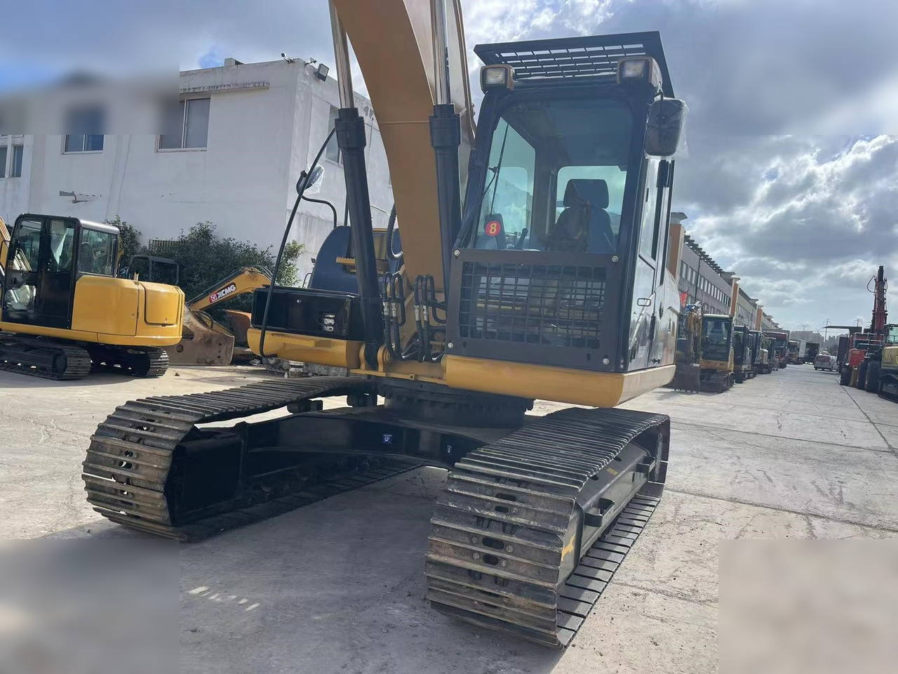 CATERPILLAR 320D - Crawler excavator: picture 3 CATERPILLAR 320D - Crawler excavator: picture 3