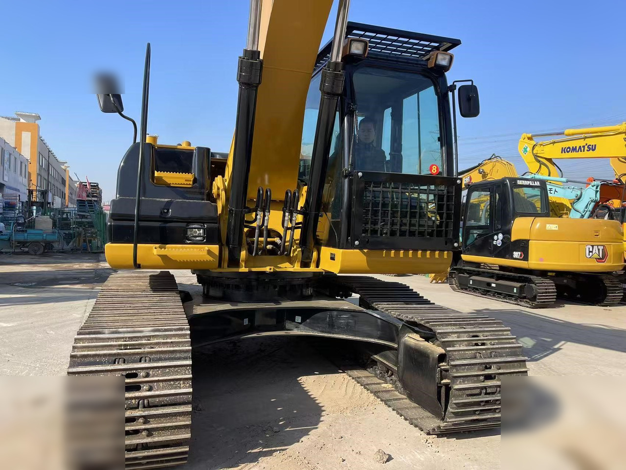 Crawler excavator CATERPILLAR 320D: picture 6 Crawler excavator CATERPILLAR 320D: picture 6