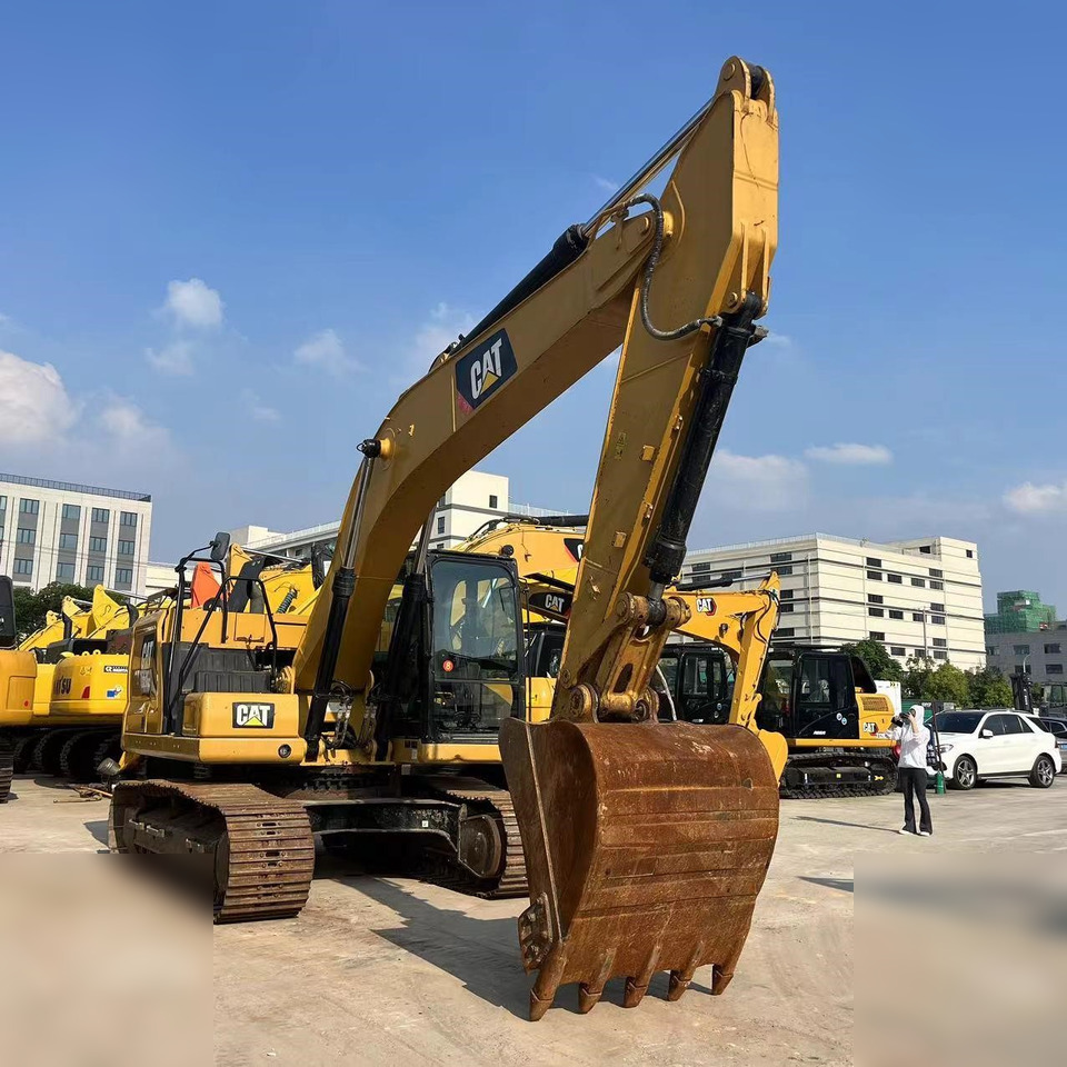 CATERPILLAR 320GC - Crawler excavator: picture 2 CATERPILLAR 320GC - Crawler excavator: picture 2