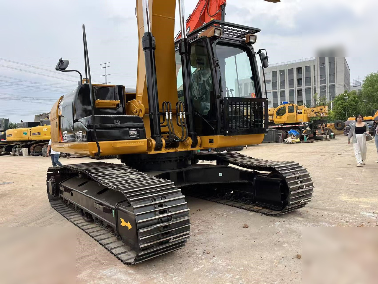 CATERPILLAR 325D - Crawler excavator: picture 5 CATERPILLAR 325D - Crawler excavator: picture 5