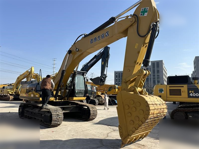 CATERPILLAR 330D - Crawler excavator: picture 4 CATERPILLAR 330D - Crawler excavator: picture 4