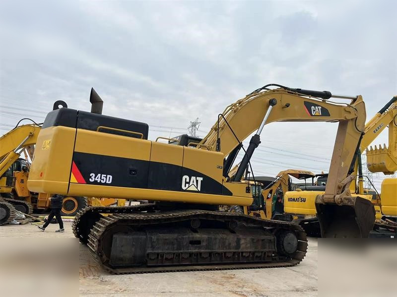 CATERPILLAR 345D - Crawler excavator: picture 2 CATERPILLAR 345D - Crawler excavator: picture 2