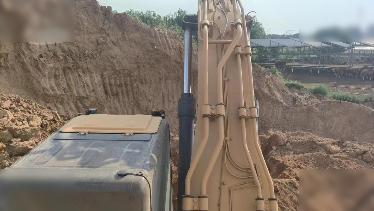 CATERPILLAR 349 - Crawler excavator: picture 5 CATERPILLAR 349 - Crawler excavator: picture 5