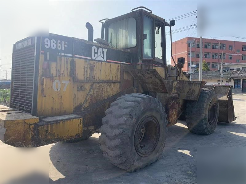 CATERPILLAR 966F - Wheel loader: picture 1 CATERPILLAR 966F - Wheel loader: picture 1
