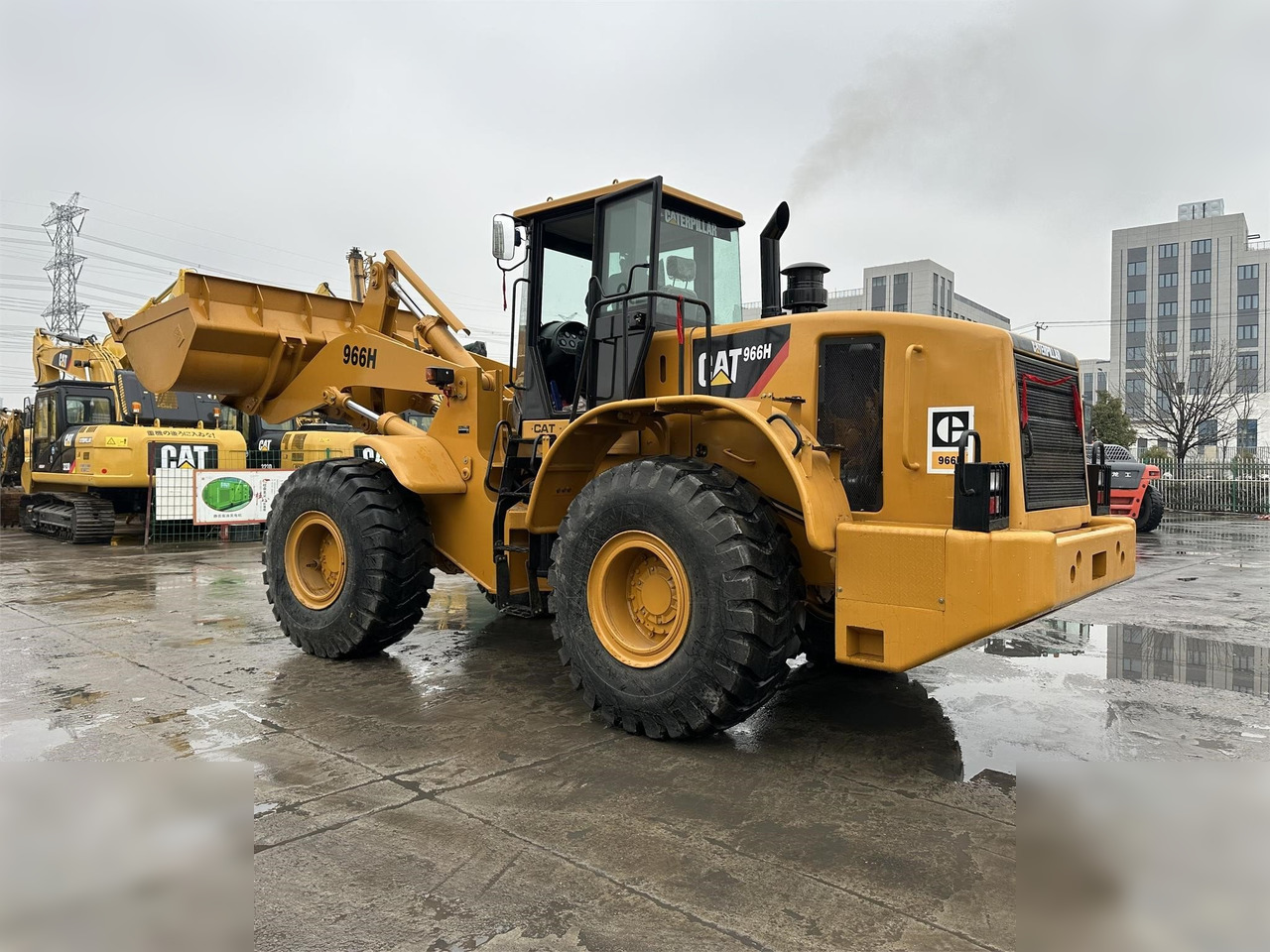CATERPILLAR 966H - Wheel loader: picture 4 CATERPILLAR 966H - Wheel loader: picture 4