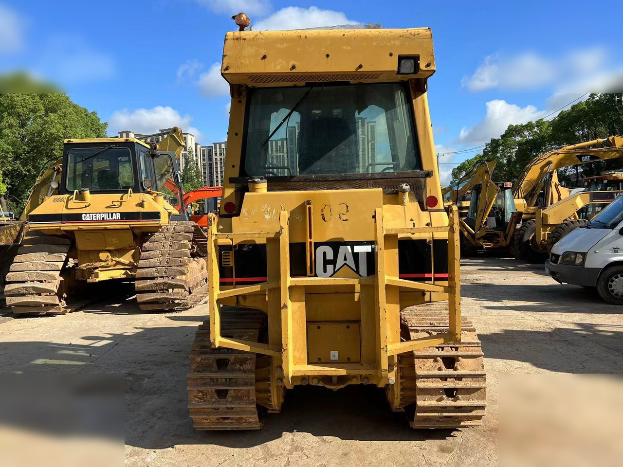 CATERPILLAR D5G XL - Bulldozer: picture 4 CATERPILLAR D5G XL - Bulldozer: picture 4