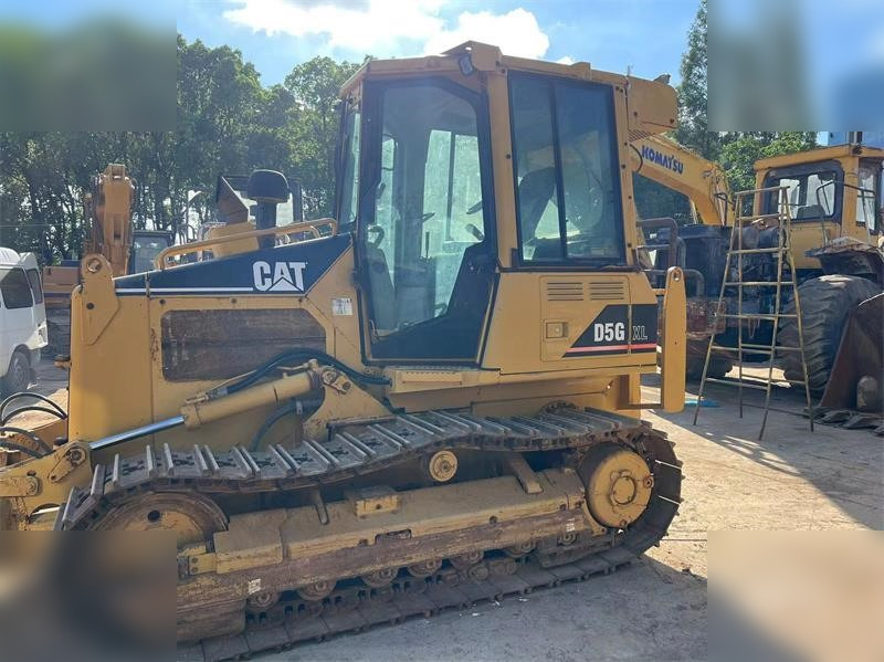 CATERPILLAR D5G XL - Bulldozer: picture 4 CATERPILLAR D5G XL - Bulldozer: picture 4