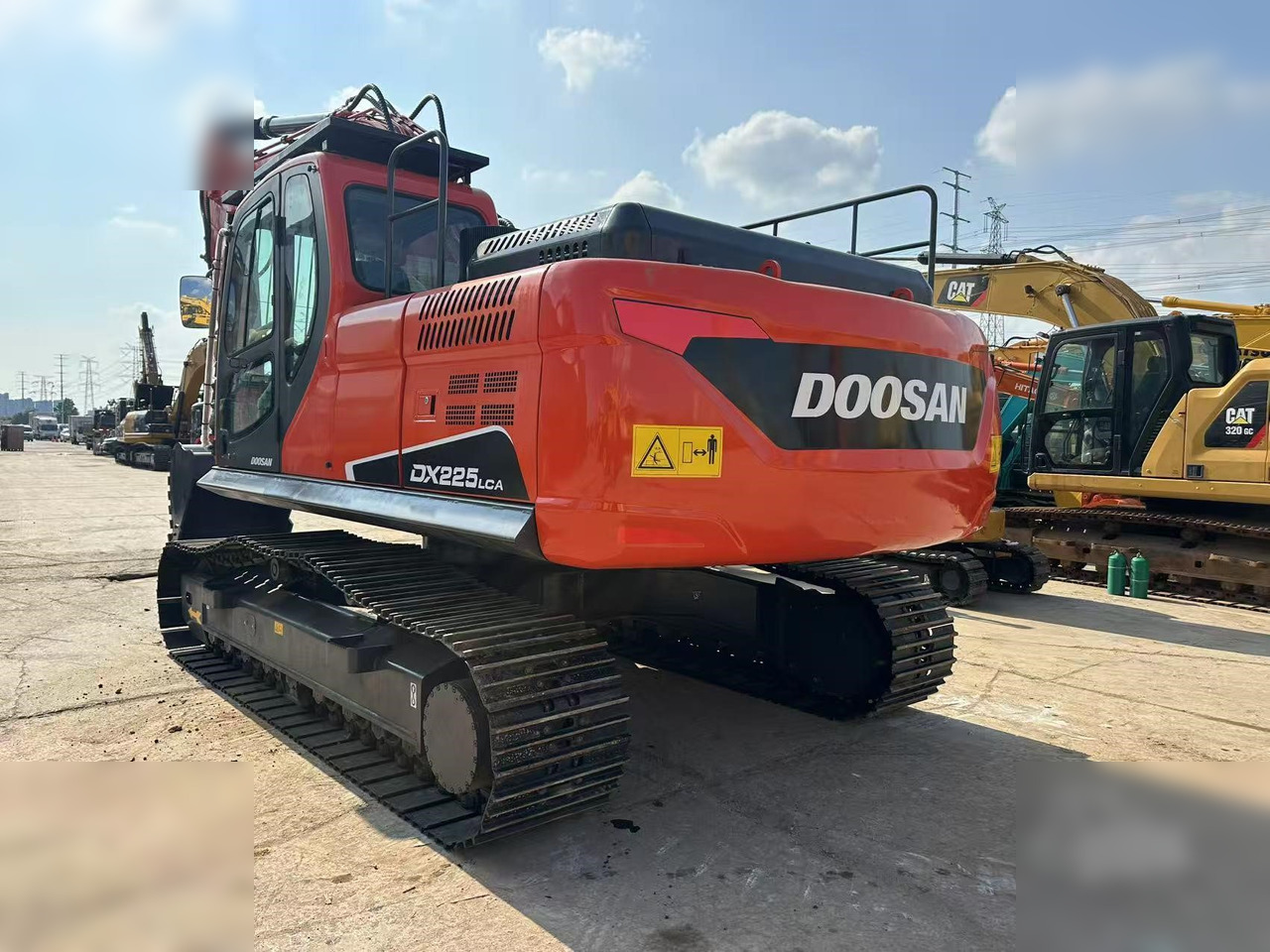 DOOSAN DX225 LCA - Crawler excavator: picture 4 DOOSAN DX225 LCA - Crawler excavator: picture 4