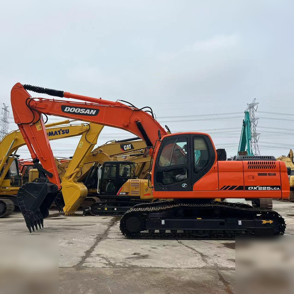 DOOSAN DX225 LCA - Crawler excavator: picture 1 DOOSAN DX225 LCA - Crawler excavator: picture 1
