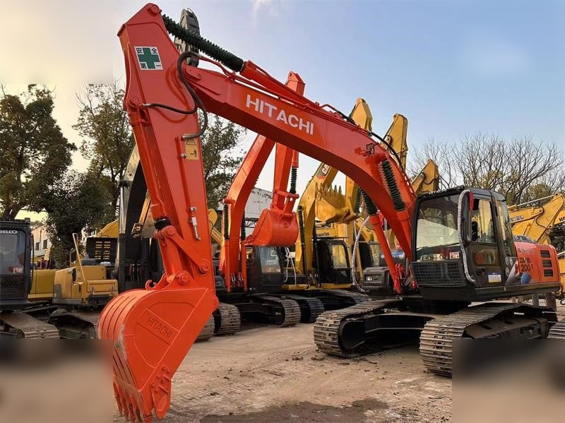 HITACHI ZX200-3G - Crawler excavator: picture 3 HITACHI ZX200-3G - Crawler excavator: picture 3