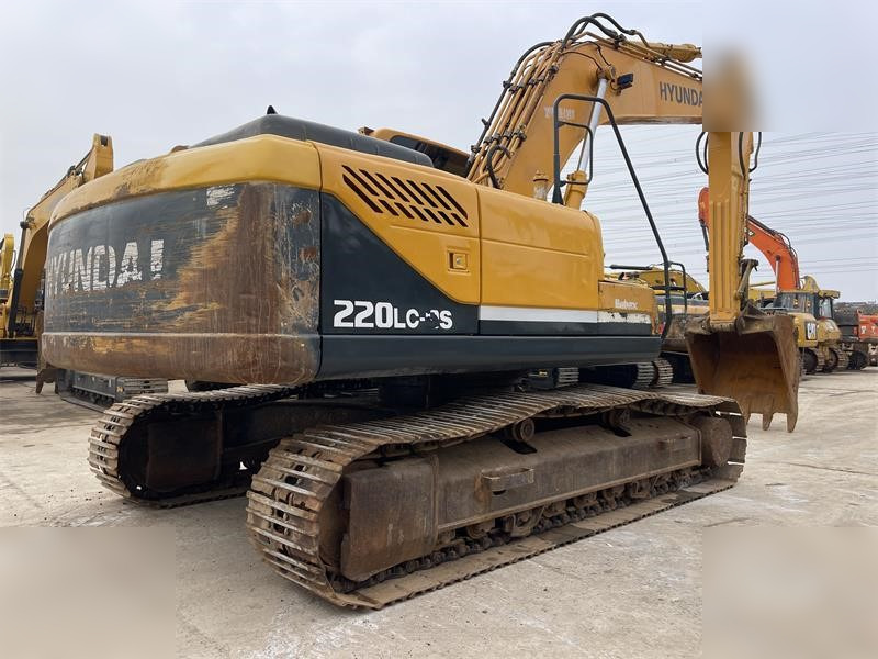 HYUNDAI ROBEX 220 LC-9 - Crawler excavator: picture 3 HYUNDAI ROBEX 220 LC-9 - Crawler excavator: picture 3