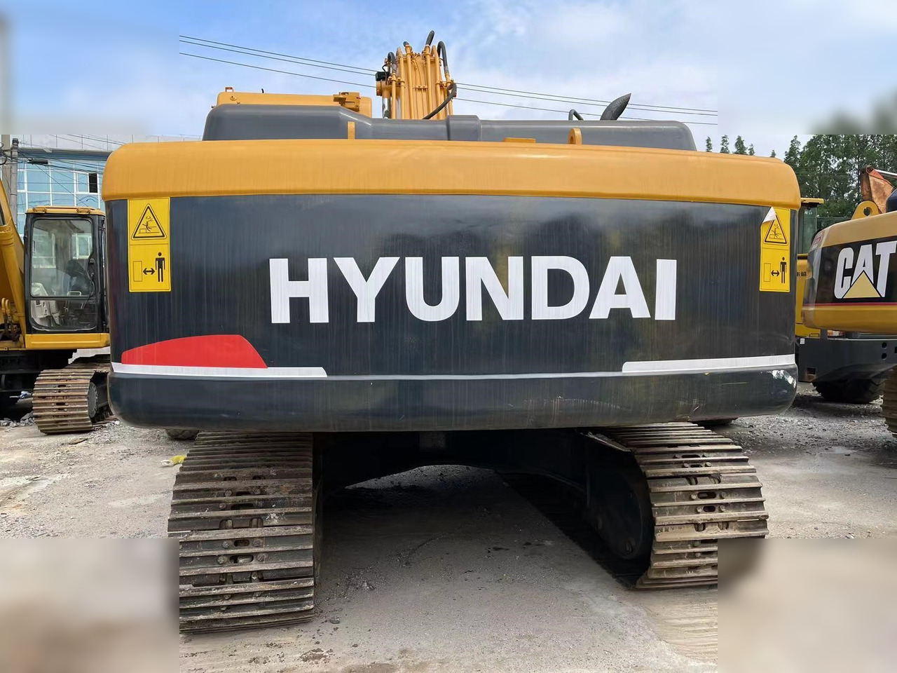 Crawler excavator HYUNDAI ROBEX 220 LC-9S: picture 10
