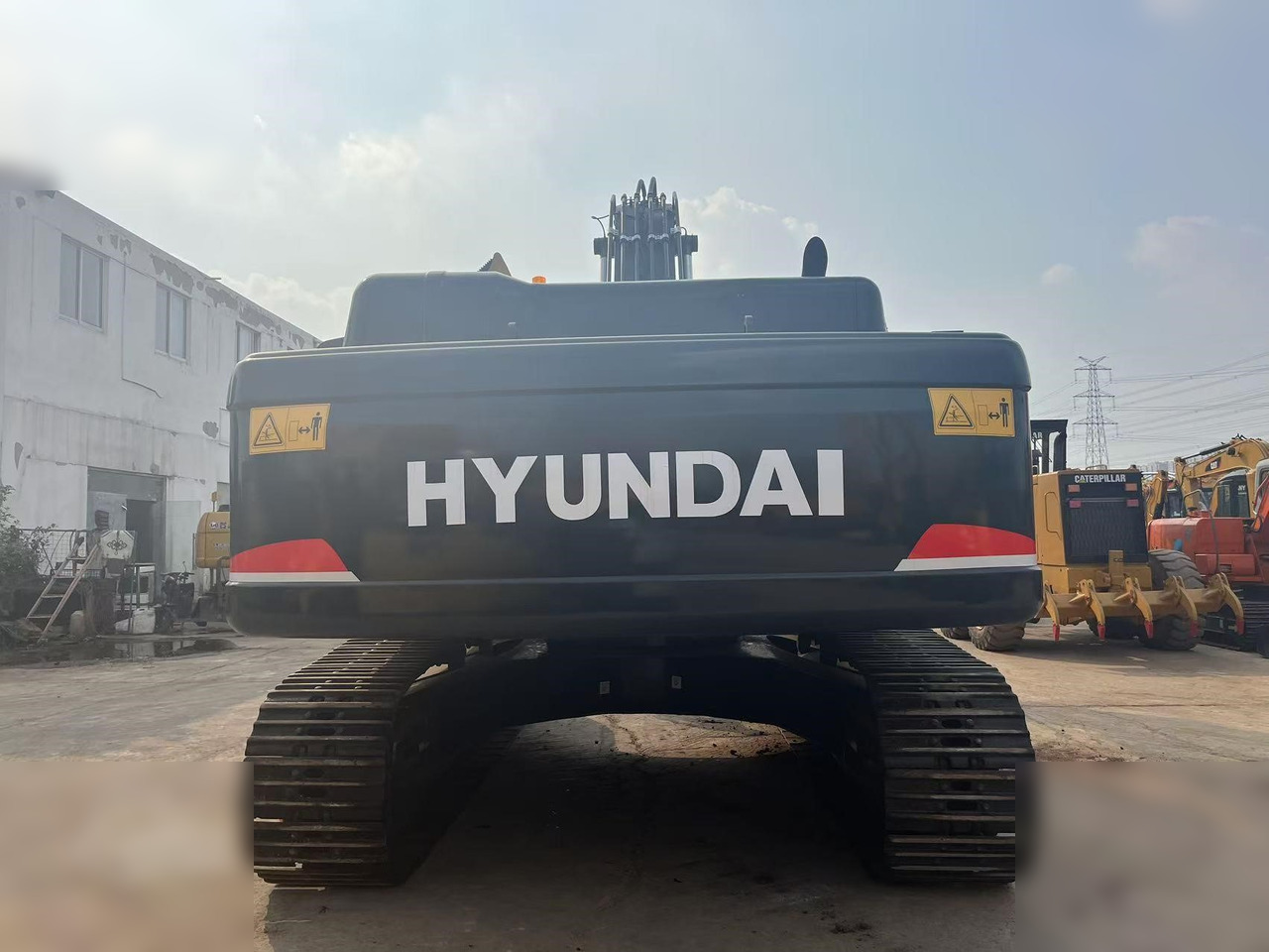 HYUNDAI ROBEX 300 LR-9 - Crawler excavator: picture 3 HYUNDAI ROBEX 300 LR-9 - Crawler excavator: picture 3