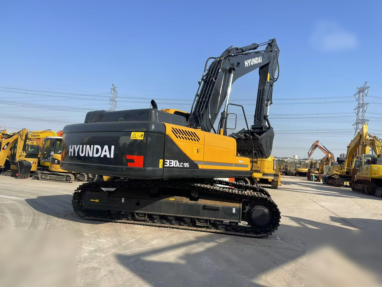 HYUNDAI ROBEX 330 LC-9S - Crawler excavator: picture 2 HYUNDAI ROBEX 330 LC-9S - Crawler excavator: picture 2