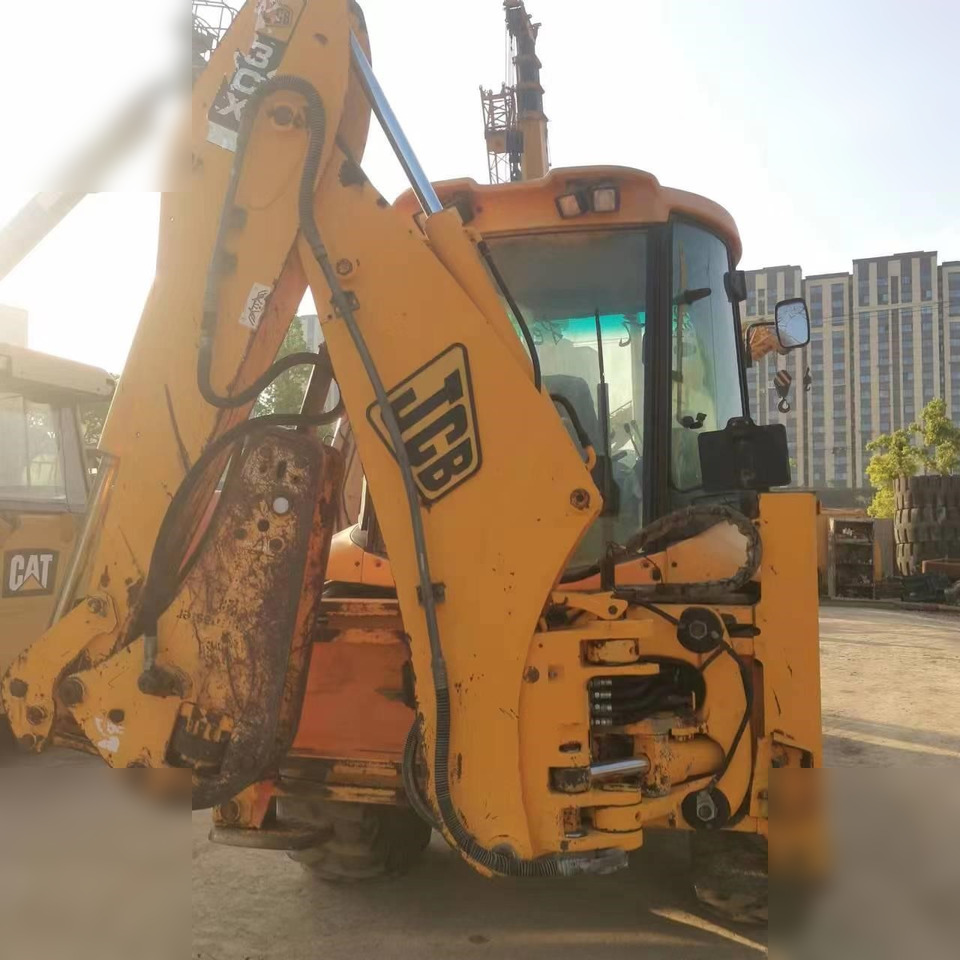 JCB 3CX - Backhoe loader: picture 3 JCB 3CX - Backhoe loader: picture 3