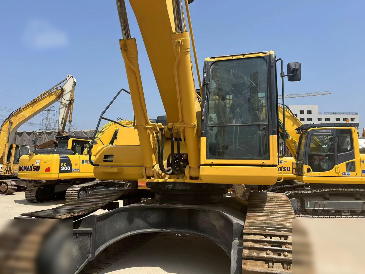 KOMATSU PC400-8 - Crawler excavator: picture 3 KOMATSU PC400-8 - Crawler excavator: picture 3