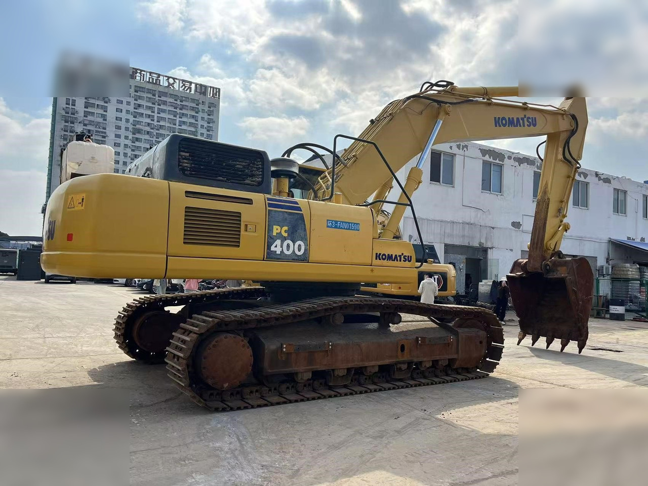 KOMATSU PC400-8R - Crawler excavator: picture 3 KOMATSU PC400-8R - Crawler excavator: picture 3