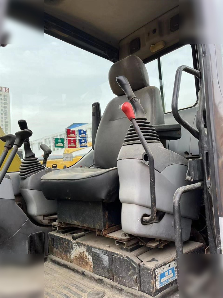 KOMATSU PC78US - Crawler excavator: picture 5 KOMATSU PC78US - Crawler excavator: picture 5