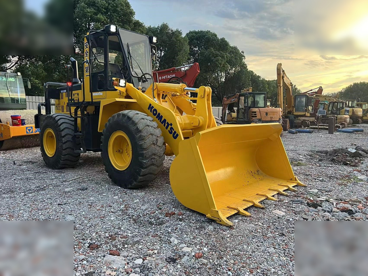 KOMATSU WA320-3 - Wheel loader: picture 3 KOMATSU WA320-3 - Wheel loader: picture 3