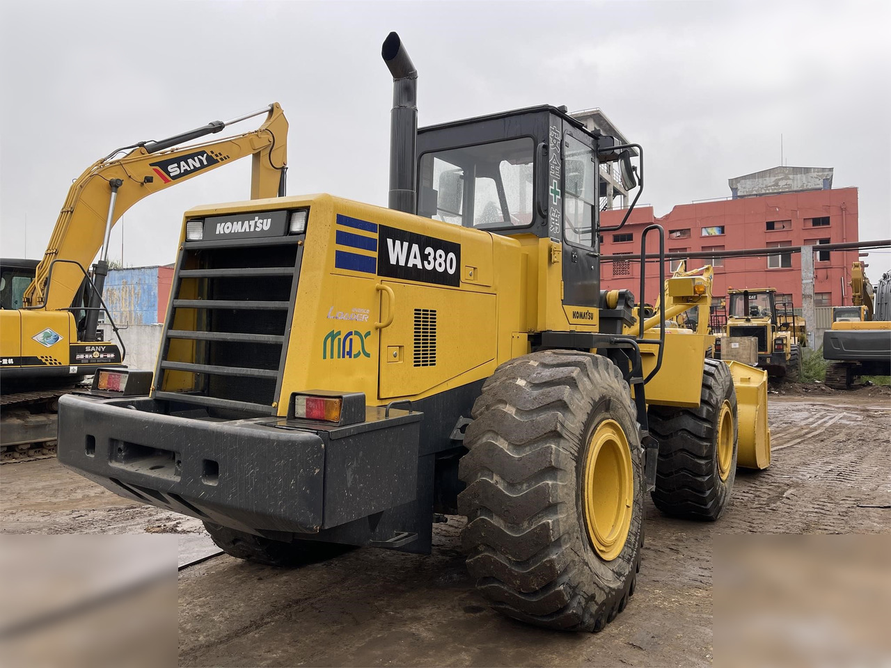 KOMATSU WA380-3 - Wheel loader: picture 2 KOMATSU WA380-3 - Wheel loader: picture 2
