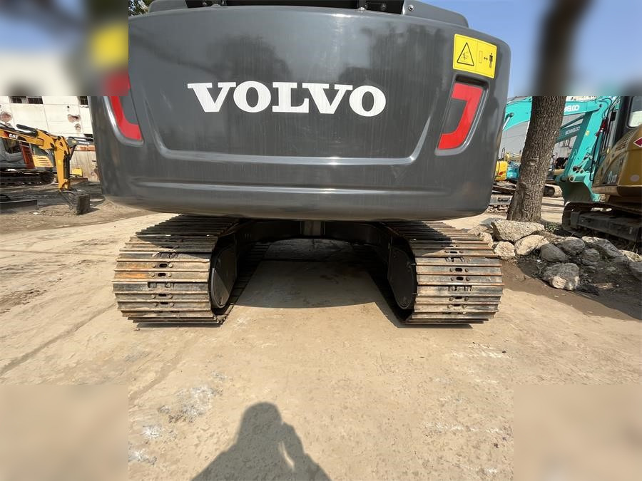 VOLVO EC140DL - Crawler excavator: picture 4 VOLVO EC140DL - Crawler excavator: picture 4