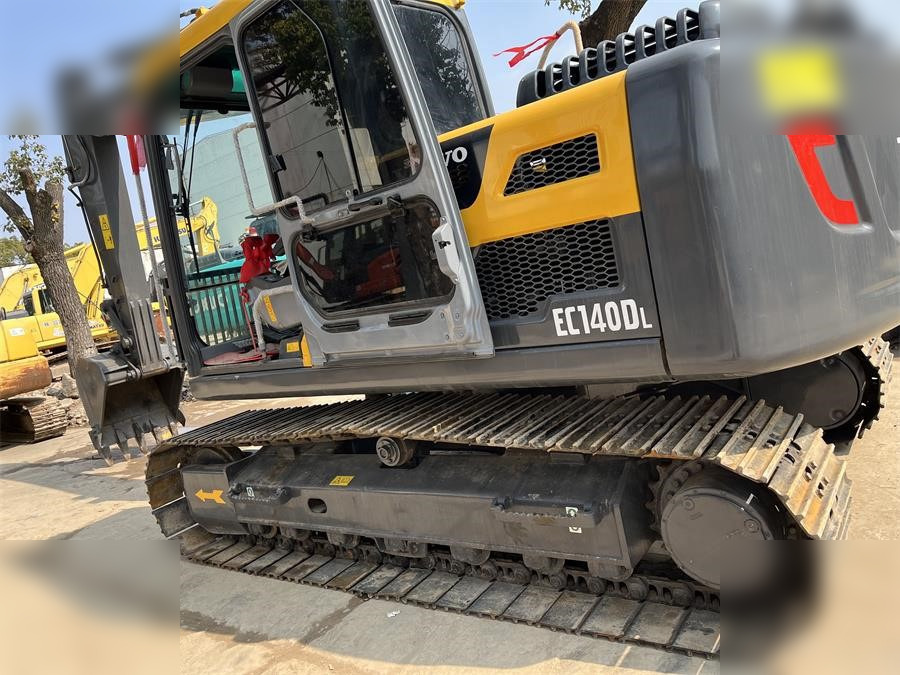 VOLVO EC140DL - Crawler excavator: picture 2 VOLVO EC140DL - Crawler excavator: picture 2