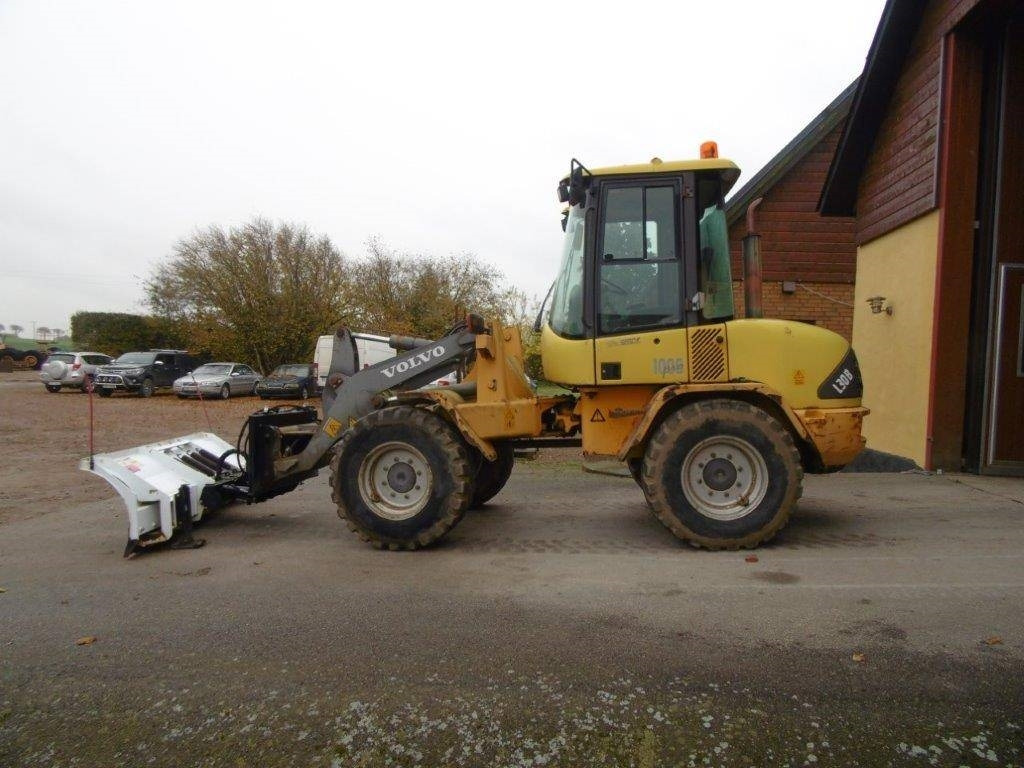 Snöblad Blizzard passande Volvo m.fl i nyskick - Snow plough: picture 2 Snöblad Blizzard passande Volvo m.fl i nyskick - Snow plough: picture 2