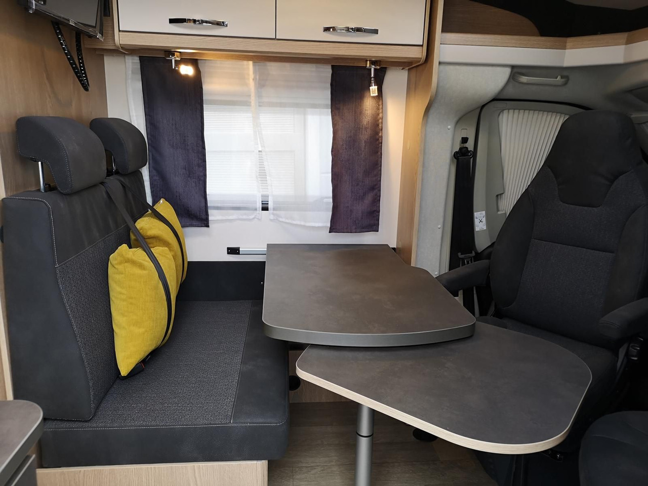 Semi-integrated motorhome Hobby Optima V65 GE Edition F*AHK*MARKISE*NAVI*SOFORT*: picture 10