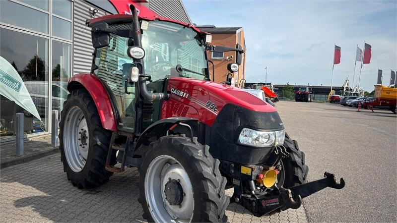 Case IH Farmall 95C Farmall 95C - Farm tractor: picture 3 Case IH Farmall 95C Farmall 95C - Farm tractor: picture 3